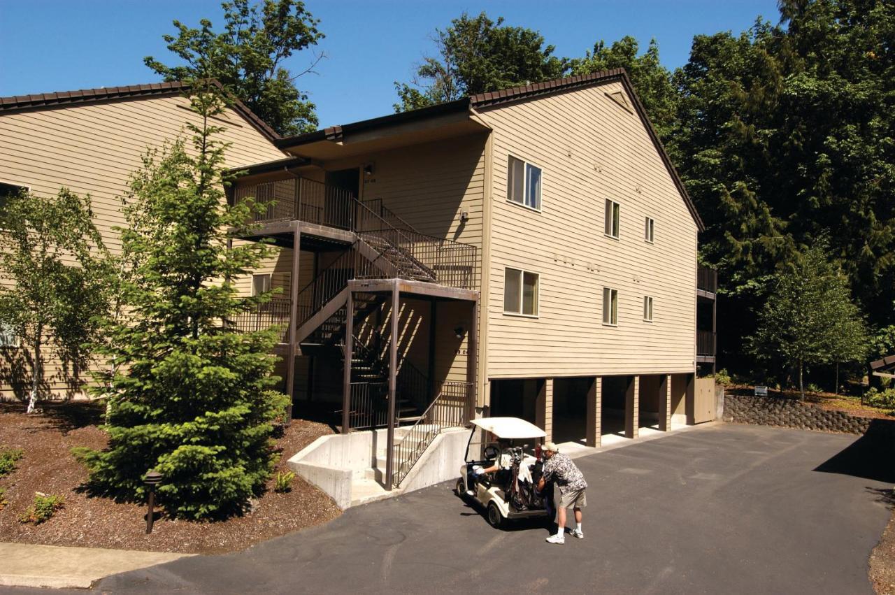 Whispering Woods Resort Welches Buitenkant foto